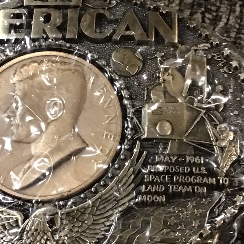 JFK American Commemorative 1st Edition Belt Buckle - Picture 6 of 7